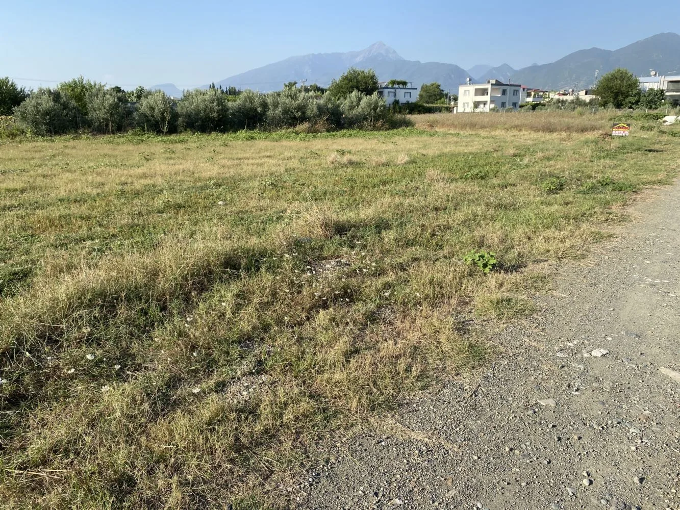 DÜZİÇİNDE ÇİFLİK MAHALLESİ PEÇENEK ANAYOLUNA SIFIR