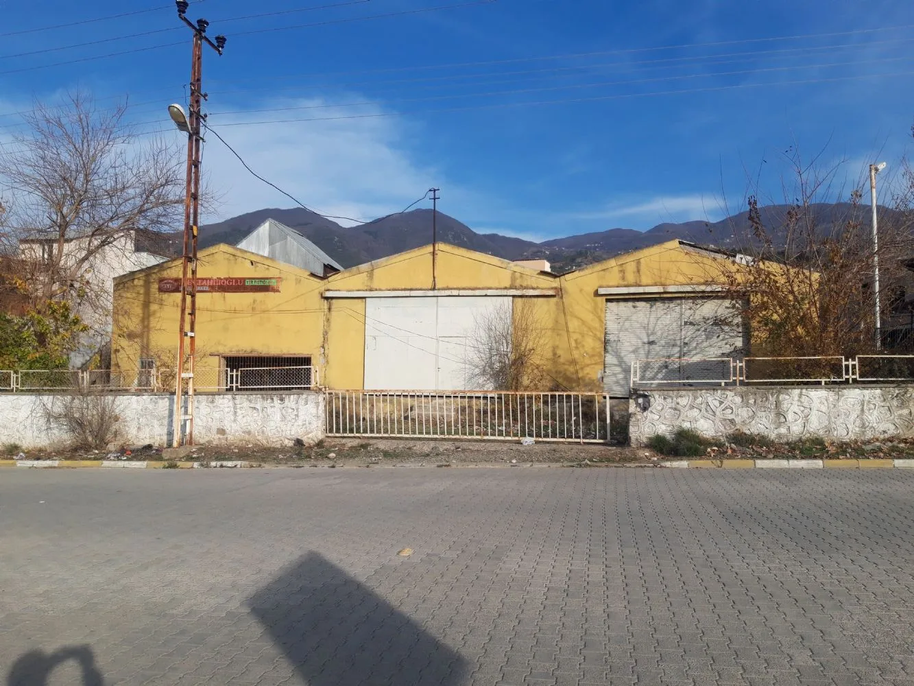 DÜZİÇİNDE HAZIR FABRİKA ÜRETİM