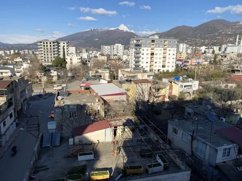 DÜZİÇİNDE ÇERŞI İÇİNDE BAKIMLI KULLANIŞLI UYGUN 3+1